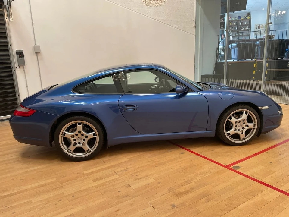 2006 Porsche 997 Carrera - Image 11 of 30