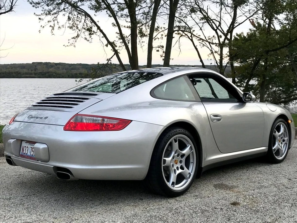 2006 Porsche 997 Carrera 4 - Image 25 of 25