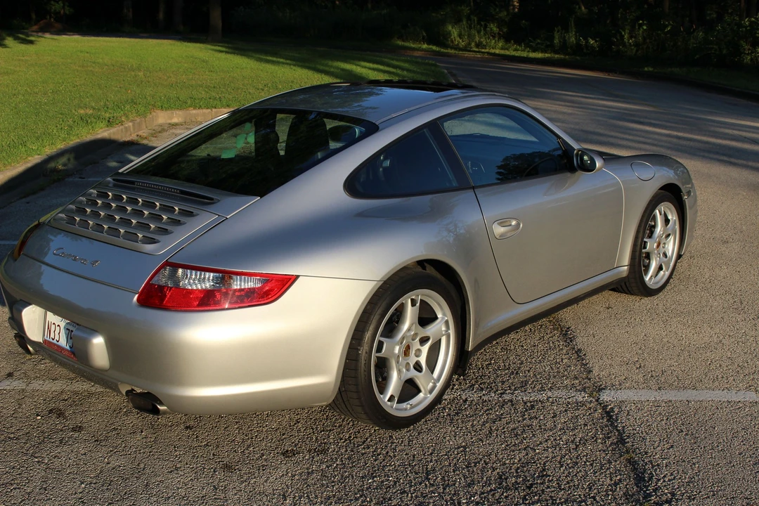 2006 Porsche 997 Carrera 4 - Image 18 of 25