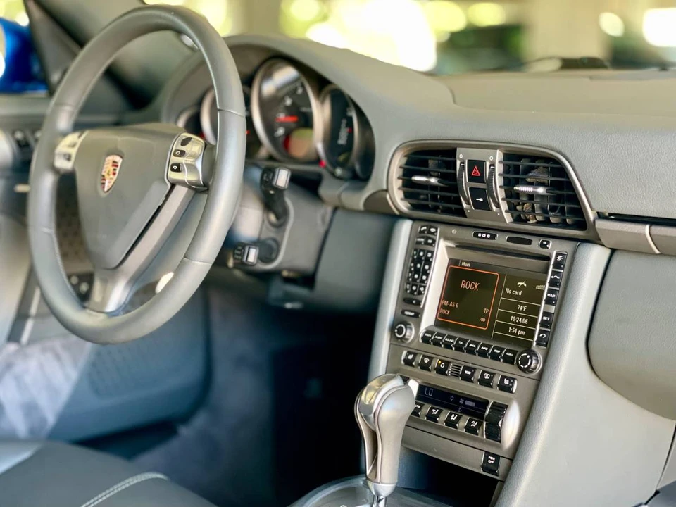 2006 Porsche 997 Carrera 4 - Image 12 of 20