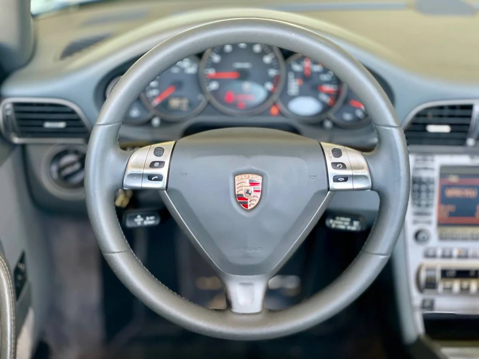2006 Porsche 997 Carrera 4 - Image 17 of 20