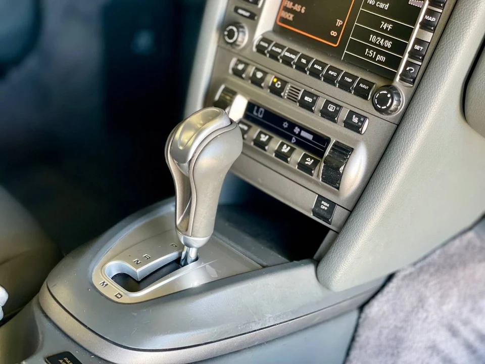 2006 Porsche 997 Carrera 4 - Image 13 of 20