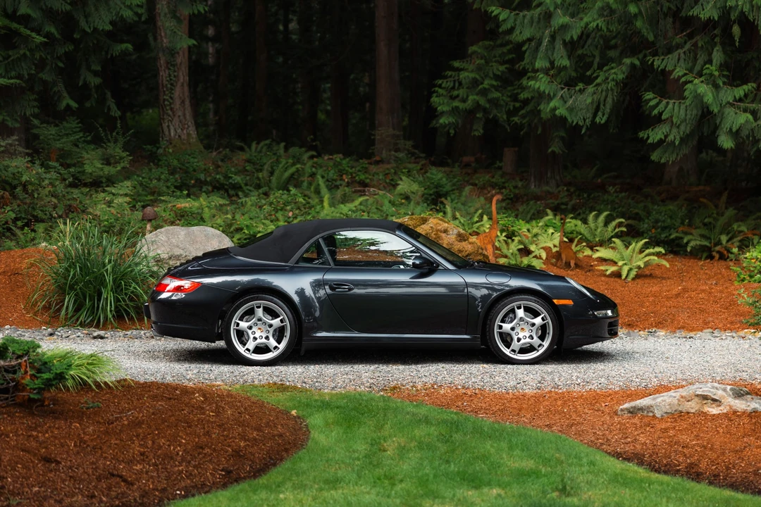 2006 Porsche 997 Carrera 4 - Image 23 of 31