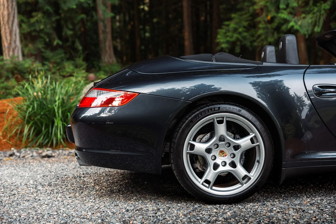 2006 Porsche 997 Carrera 4 - Image 30 of 31