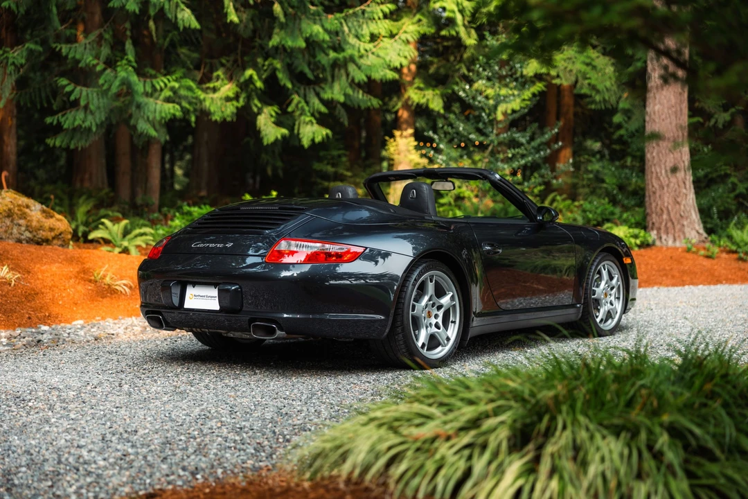 2006 Porsche 997 Carrera 4 - Image 14 of 31