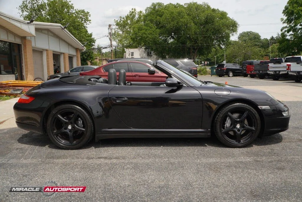 2006 Porsche 997 Carrera 4 - Image 8 of 31