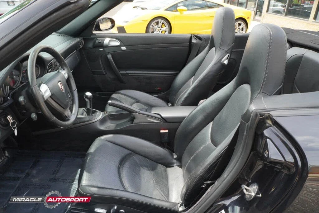 2006 Porsche 997 Carrera 4 - Image 18 of 31