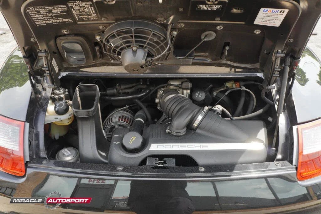 2006 Porsche 997 Carrera 4 - Image 14 of 31