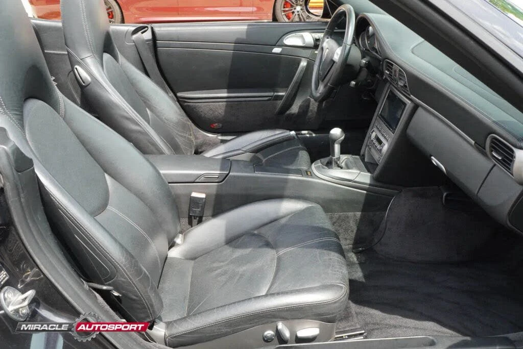 2006 Porsche 997 Carrera 4 - Image 26 of 31