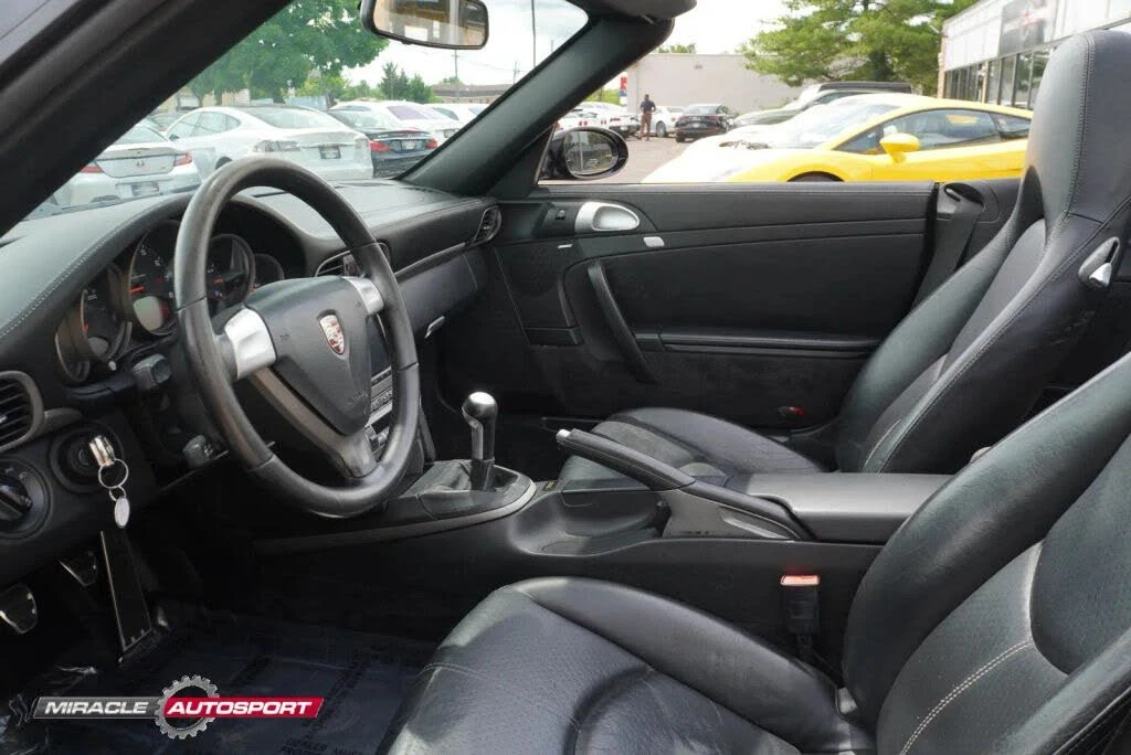 2006 Porsche 997 Carrera 4 - Image 22 of 31