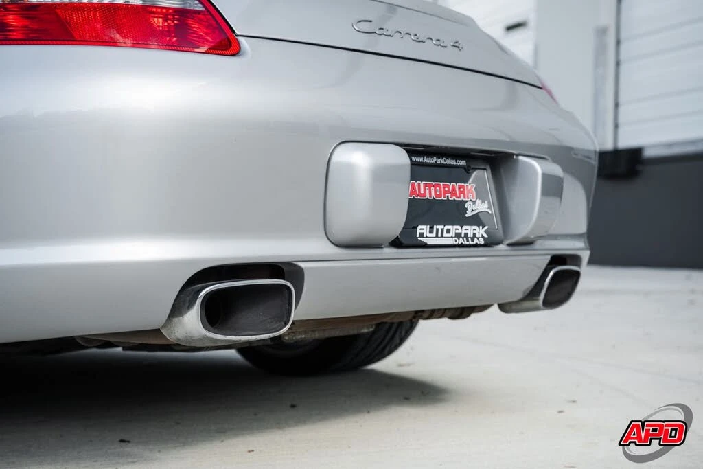 2006 Porsche 997 Carrera 4 - Image 28 of 31