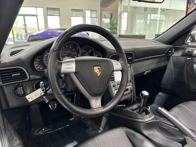 2006 Porsche 997 Carrera 4 - Image 9 of 31