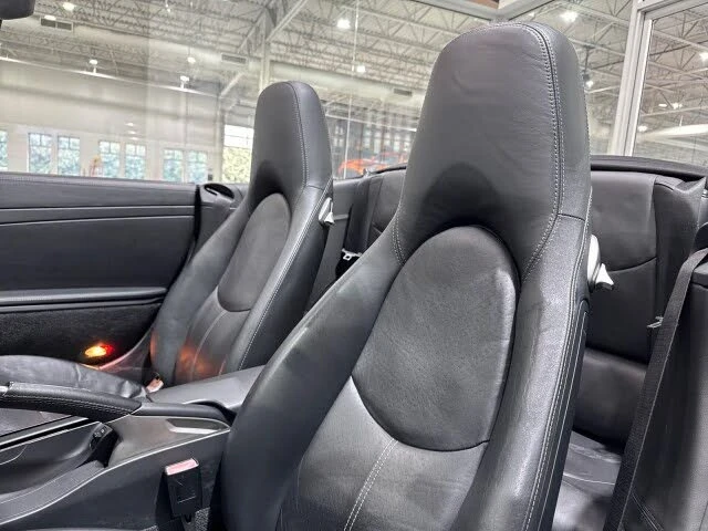 2006 Porsche 997 Carrera 4 - Image 12 of 31