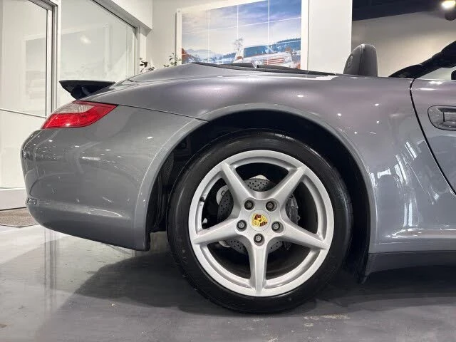 2006 Porsche 997 Carrera 4 - Image 19 of 31