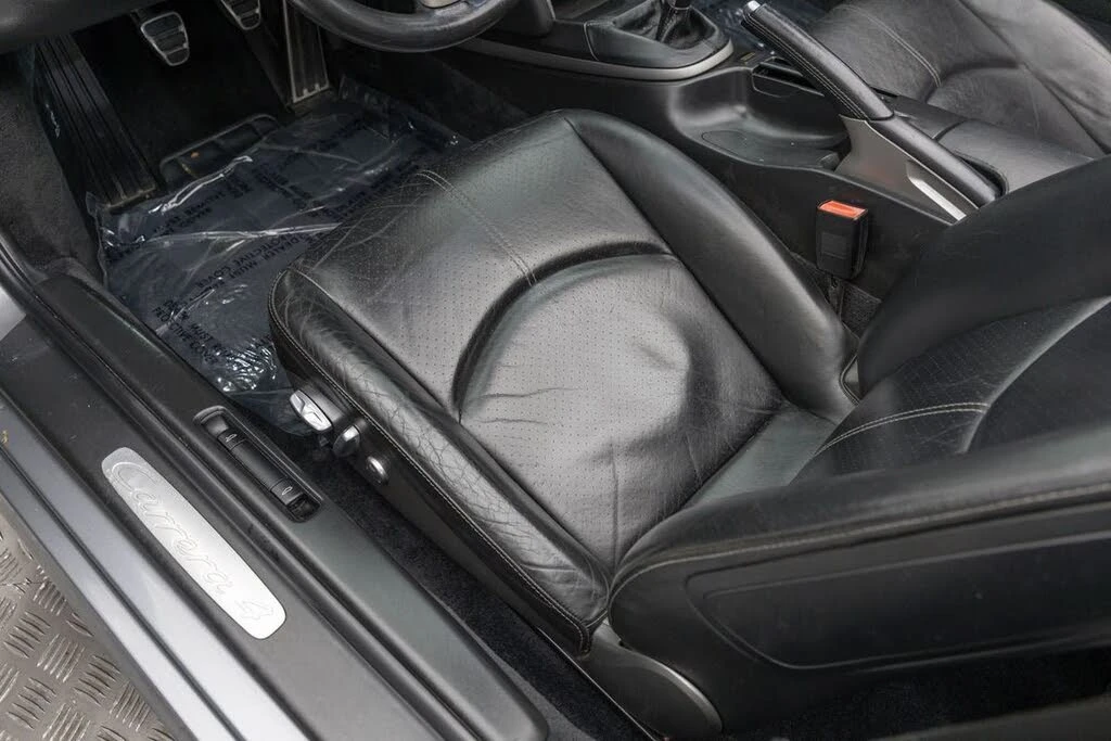 2006 Porsche 997 Carrera 4 - Image 23 of 31