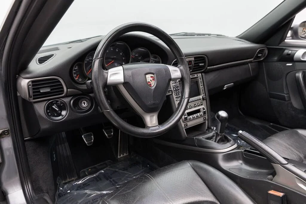 2006 Porsche 997 Carrera 4 - Image 16 of 31