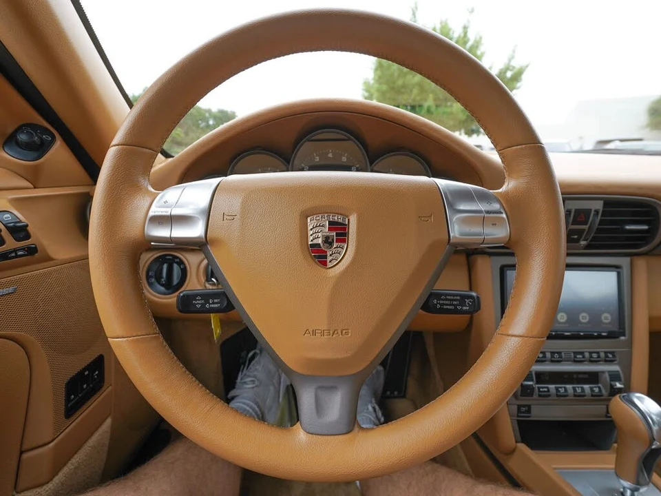 2006 Porsche 997 Carrera 4 - Image 12 of 30