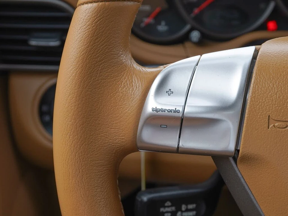 2006 Porsche 997 Carrera 4 - Image 15 of 30