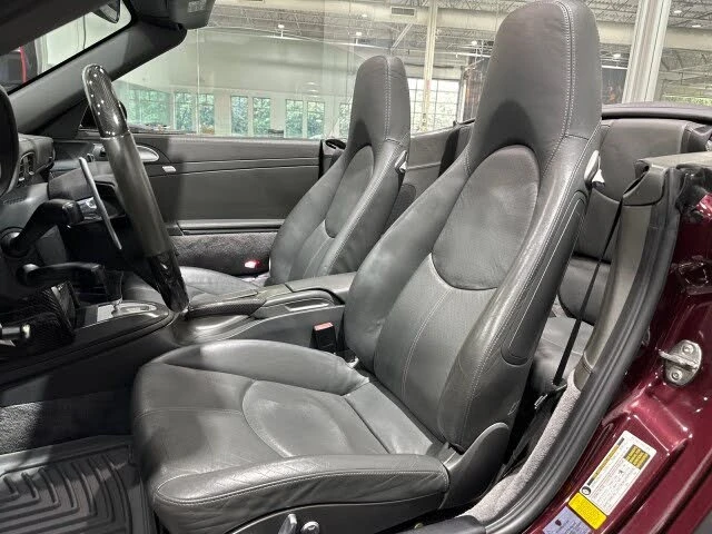 2006 Porsche 997 Carrera 4 - Image 5 of 31