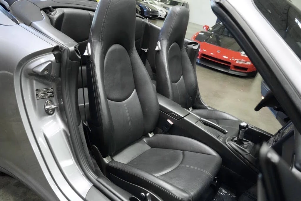 2006 Porsche 997 Carrera 4 - Image 27 of 31