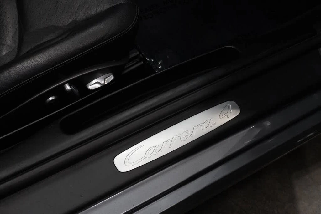 2006 Porsche 997 Carrera 4 - Image 25 of 31