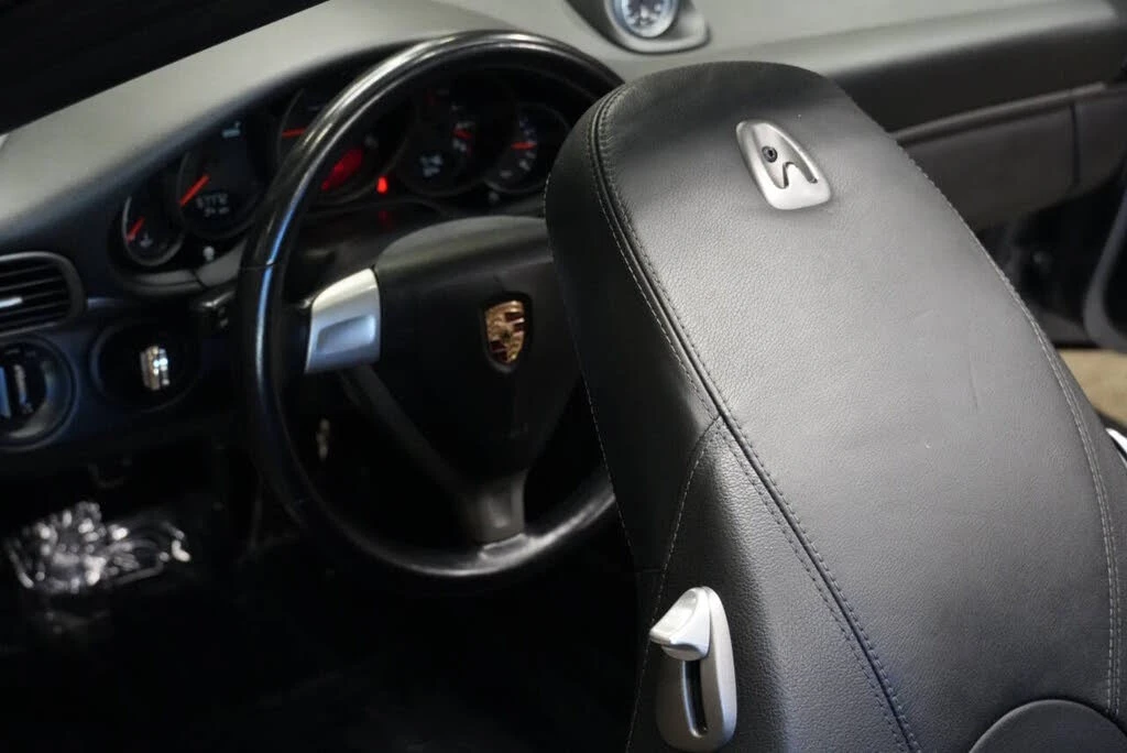 2006 Porsche 997 Carrera 4 - Image 23 of 31