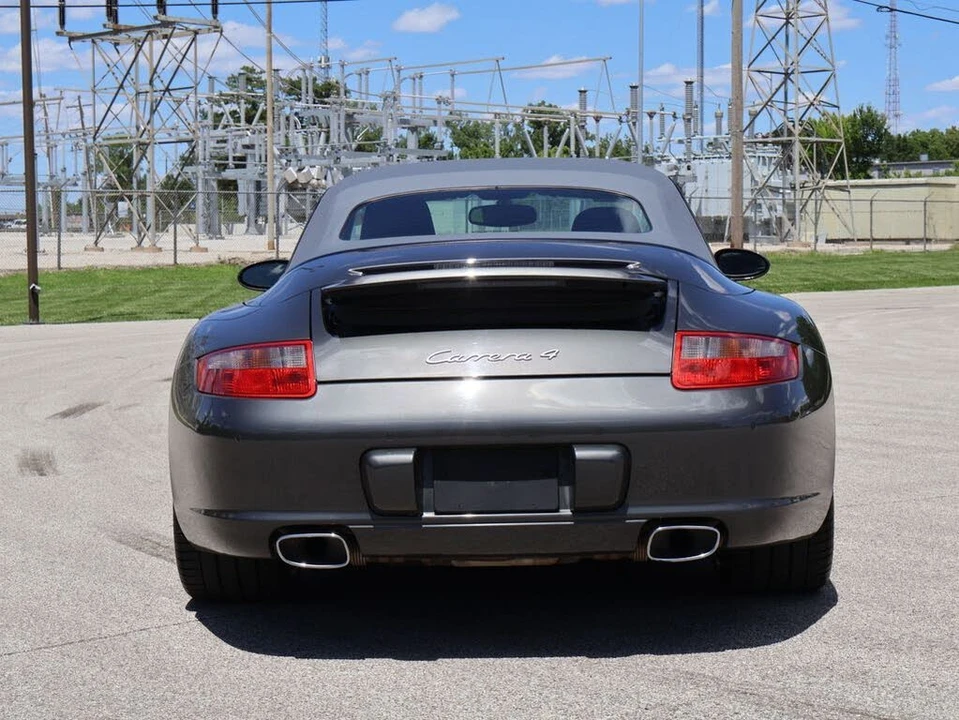 2006 Porsche 997 Carrera 4 - Image 7 of 31