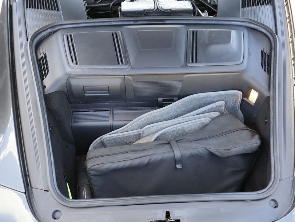 2006 Porsche 997 Carrera 4 - Image 17 of 31