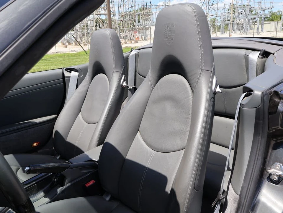 2006 Porsche 997 Carrera 4 - Image 5 of 31