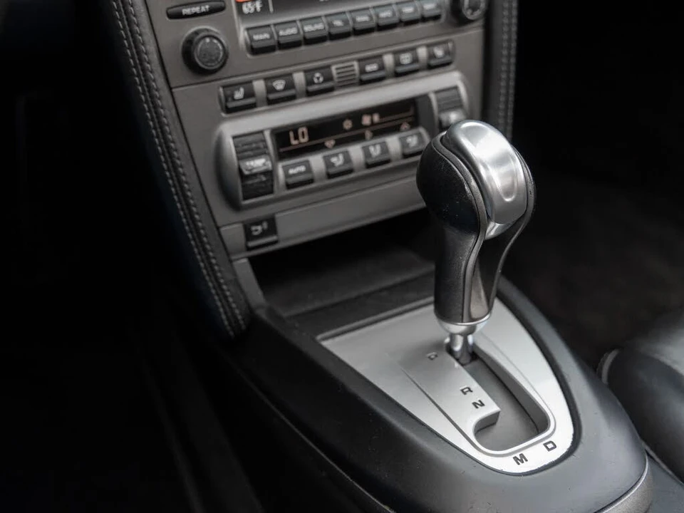 2006 Porsche 997 Carrera 4 - Image 25 of 31