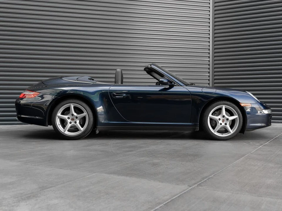 2006 Porsche 997 Carrera 4 - Image 8 of 31