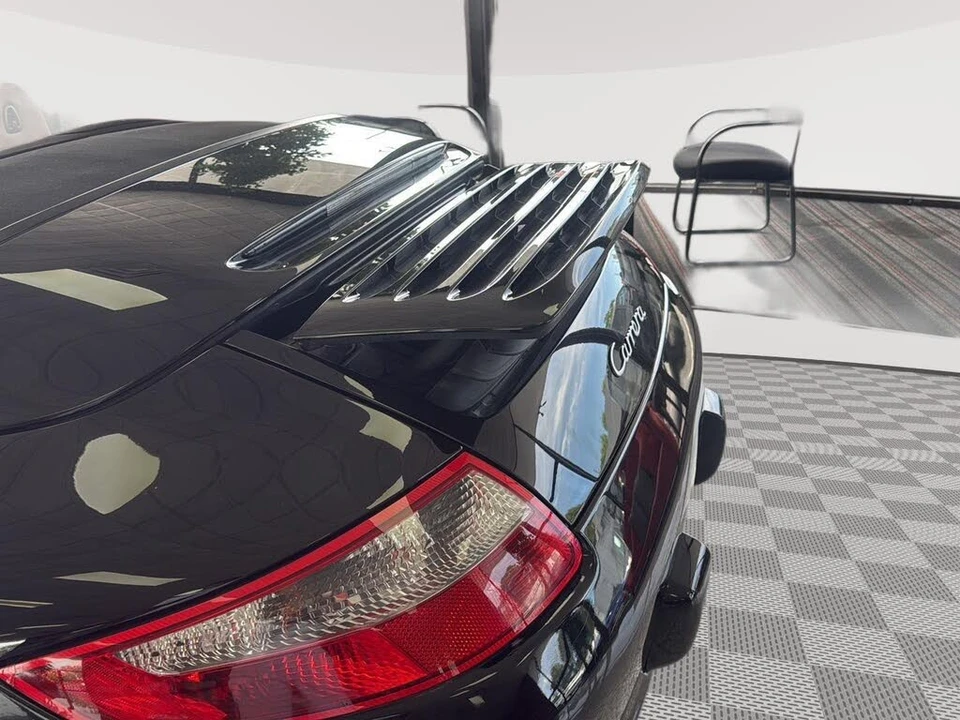 2006 Porsche 997 Carrera 4 - Image 19 of 31