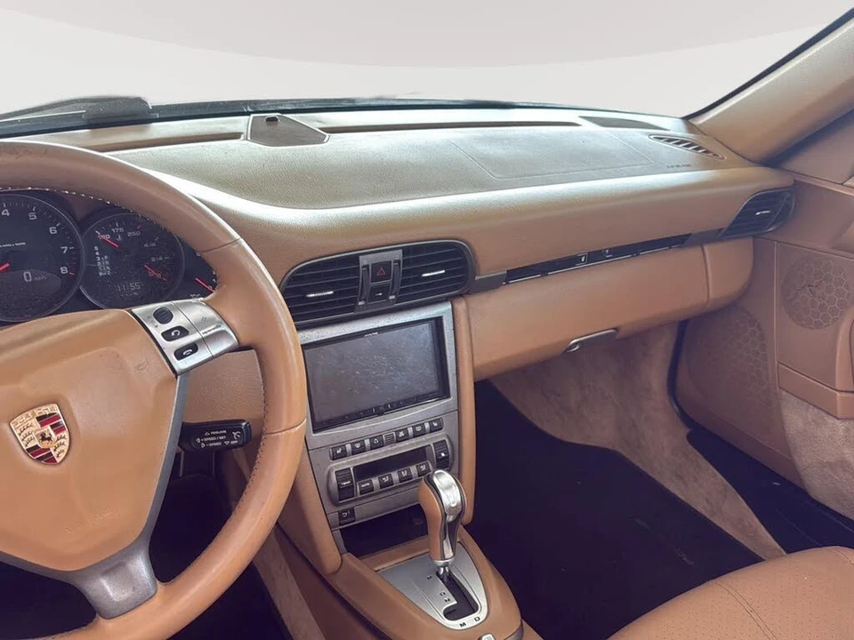 2006 Porsche 997 Carrera 4 - Image 12 of 31