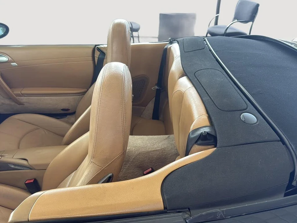 2006 Porsche 997 Carrera 4 - Image 15 of 31