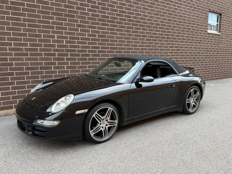 2006 Porsche 997 Carrera 4 - Image 9 of 17
