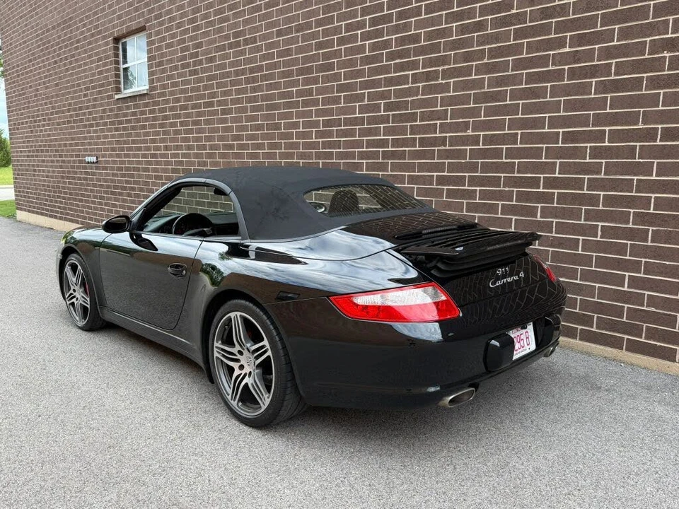 2006 Porsche 997 Carrera 4 - Image 11 of 17