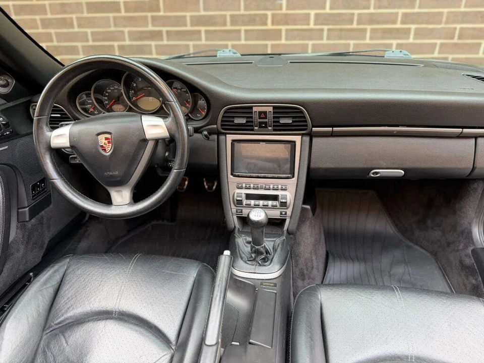 2006 Porsche 997 Carrera 4 - Image 12 of 17