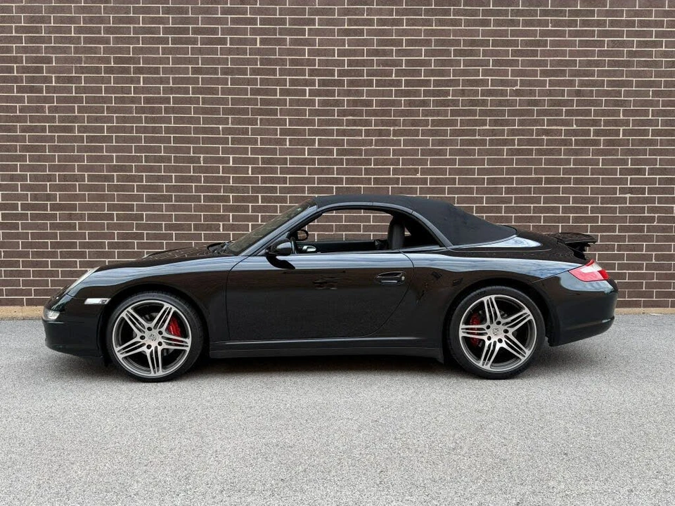 2006 Porsche 997 Carrera 4 - Image 10 of 17