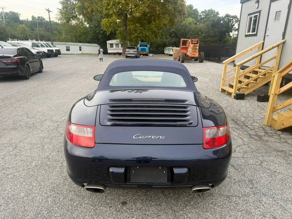 2006 Porsche 997 Carrera 4 - Image 11 of 29