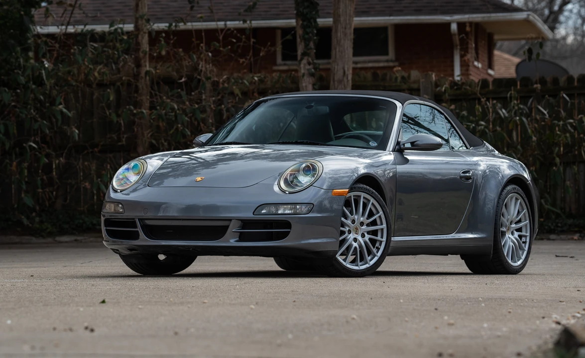2006 Porsche 997 Carrera 4 - Image 13 of 31