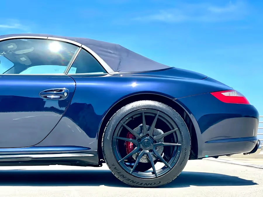 2006 Porsche 997 Carrera 4 - Image 25 of 31