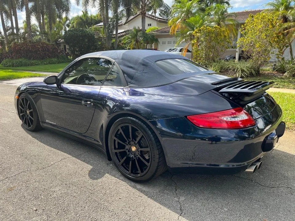 2006 Porsche 997 Carrera 4 - Image 11 of 31