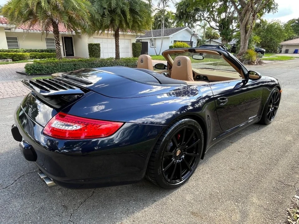 2006 Porsche 997 Carrera 4 - Image 5 of 31