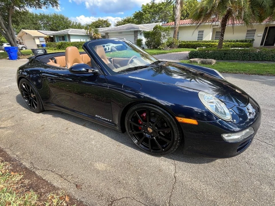 2006 Porsche 997 Carrera 4 - Image 7 of 31