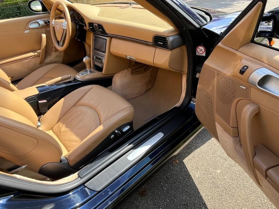 2006 Porsche 997 Carrera 4 - Image 19 of 31