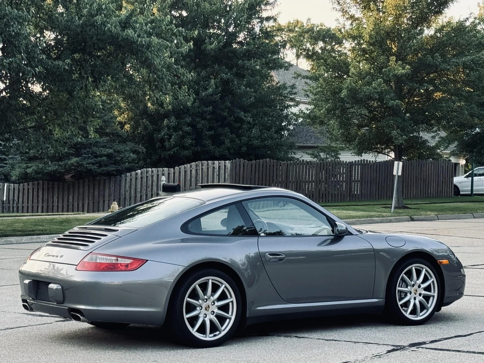 2006 Porsche 997 Carrera - Image 11 of 31