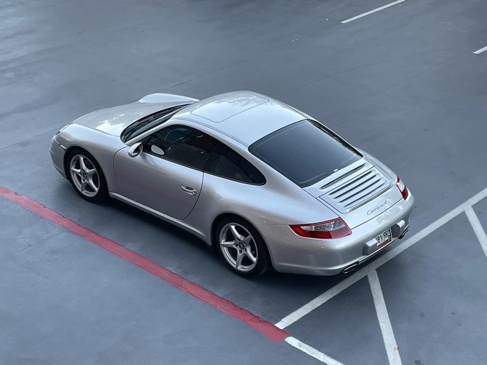 2006 Porsche 997 Carrera - Image 25 of 31