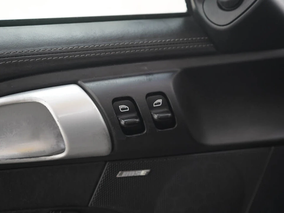 2006 Porsche 997 Carrera 4 - Image 14 of 25