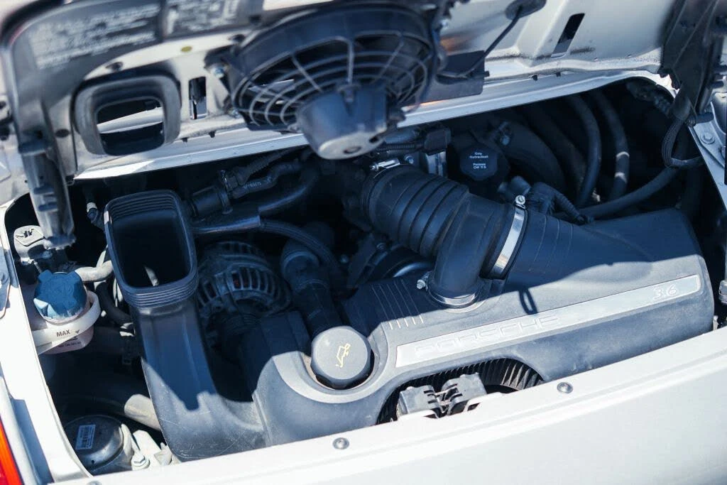 2006 Porsche 997 Carrera 4 - Image 24 of 31