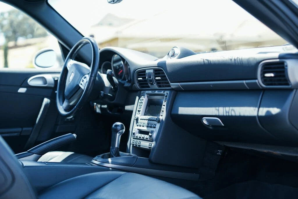 2006 Porsche 997 Carrera 4 - Image 29 of 31